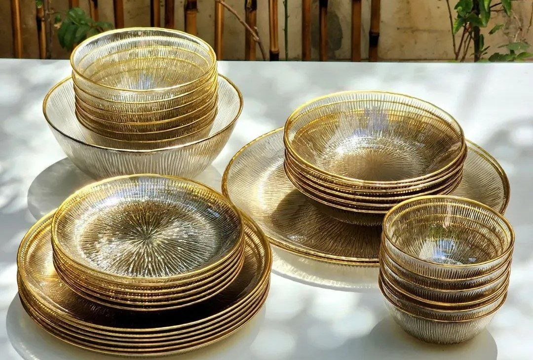 سرویس ۳۴پارچه سولو شامپاین لب طلا